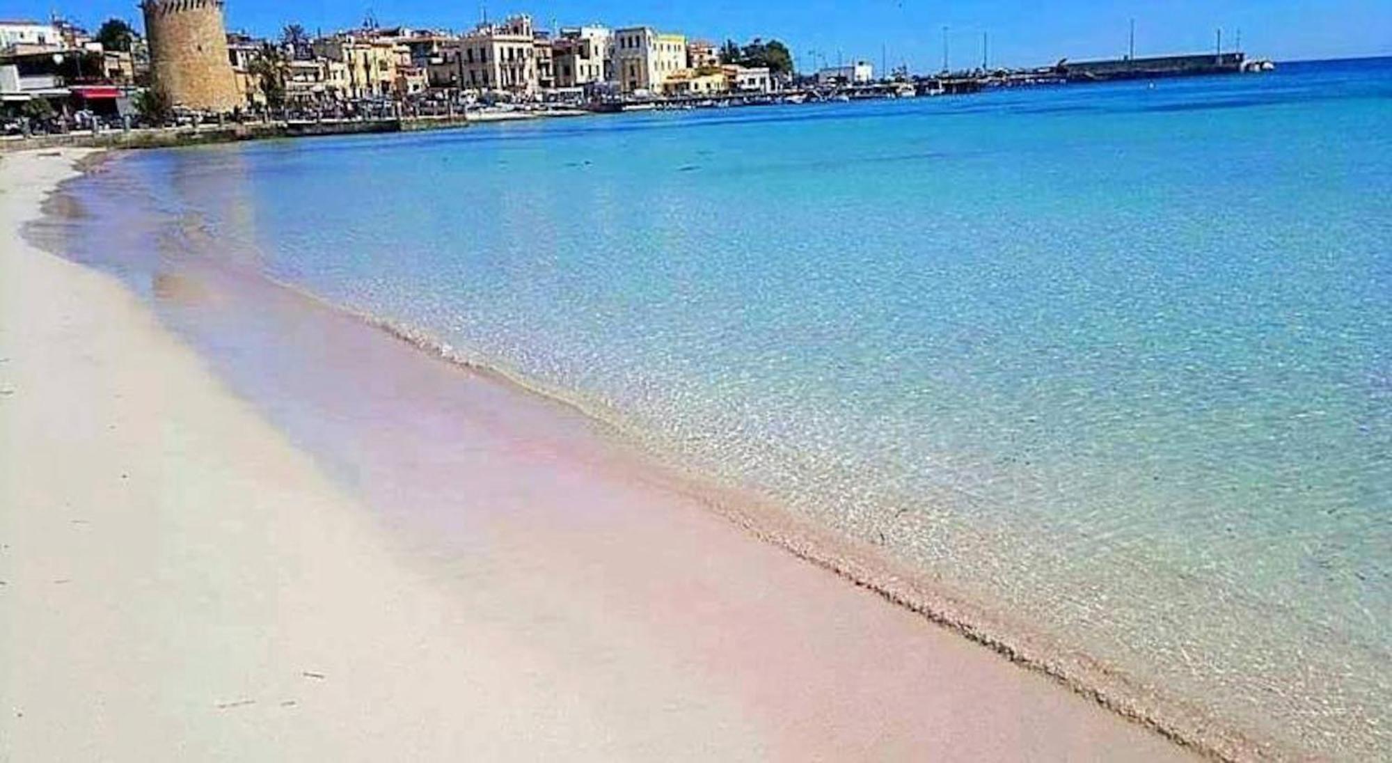 Mondello Luxury Apartment On The Beach Exteriör bild