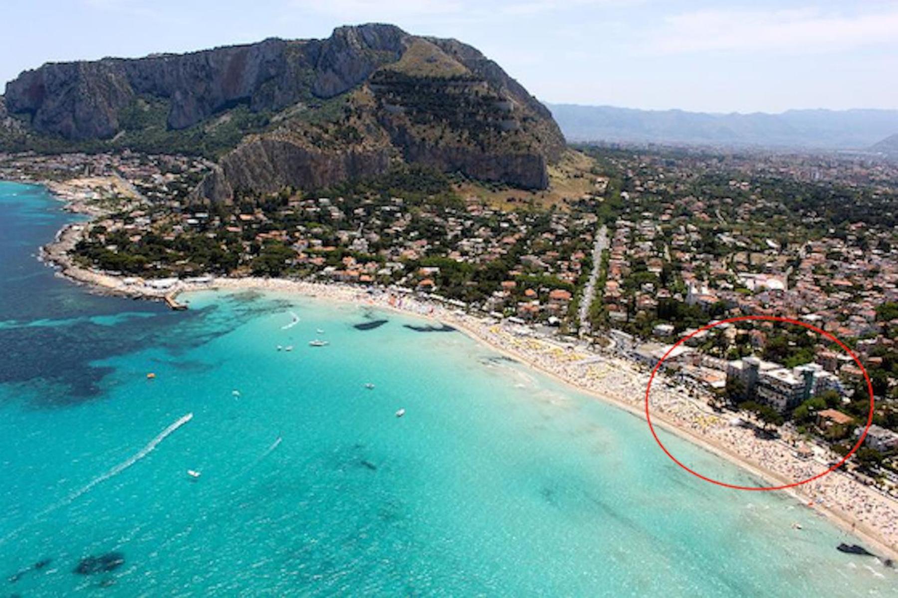 Mondello Luxury Apartment On The Beach Exteriör bild
