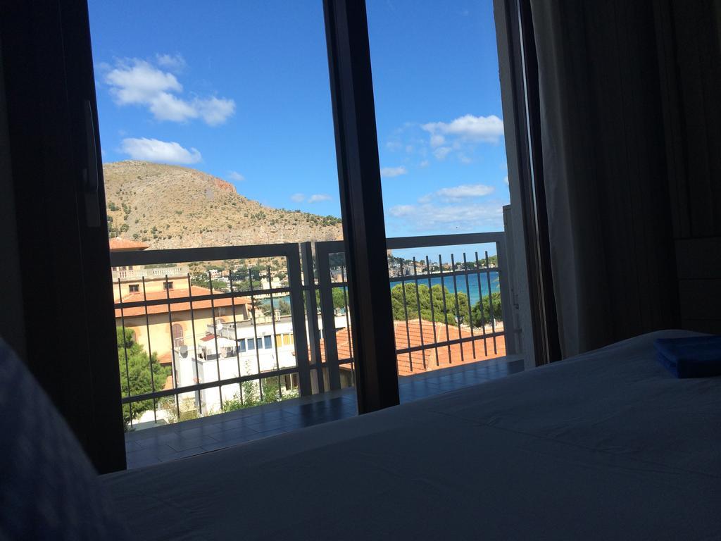 Mondello Luxury Apartment On The Beach Exteriör bild